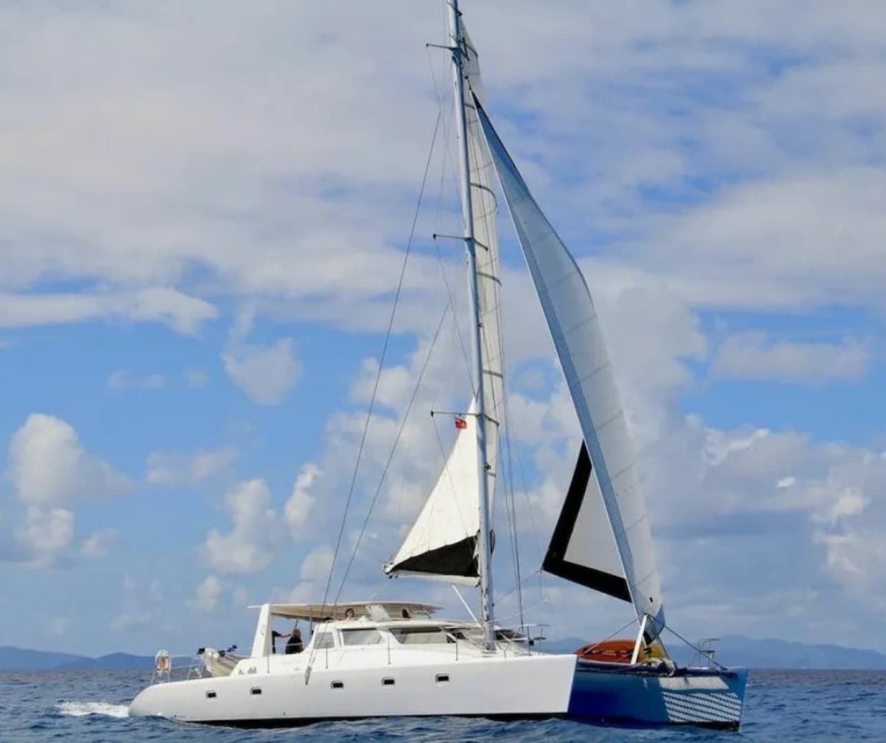 2015 Voyage Yachts 520