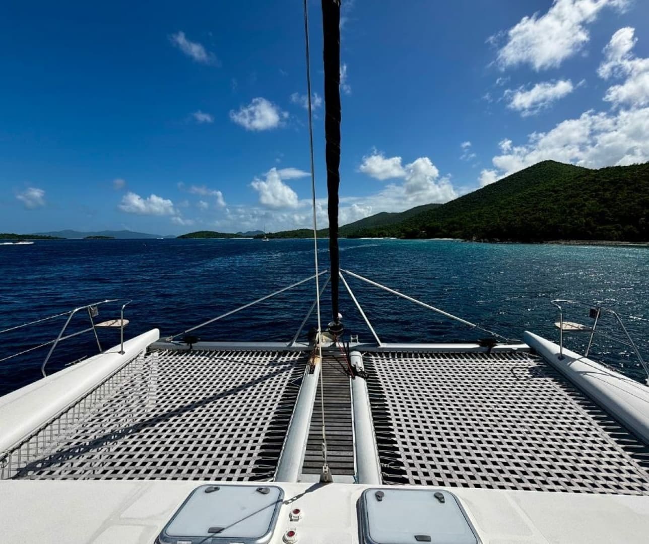2015 Voyage Yachts 520