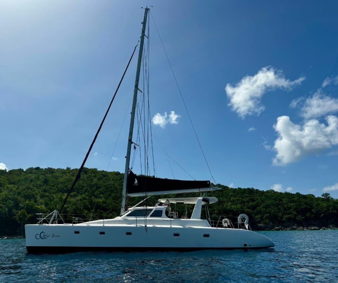 2015 Voyage Yachts 520