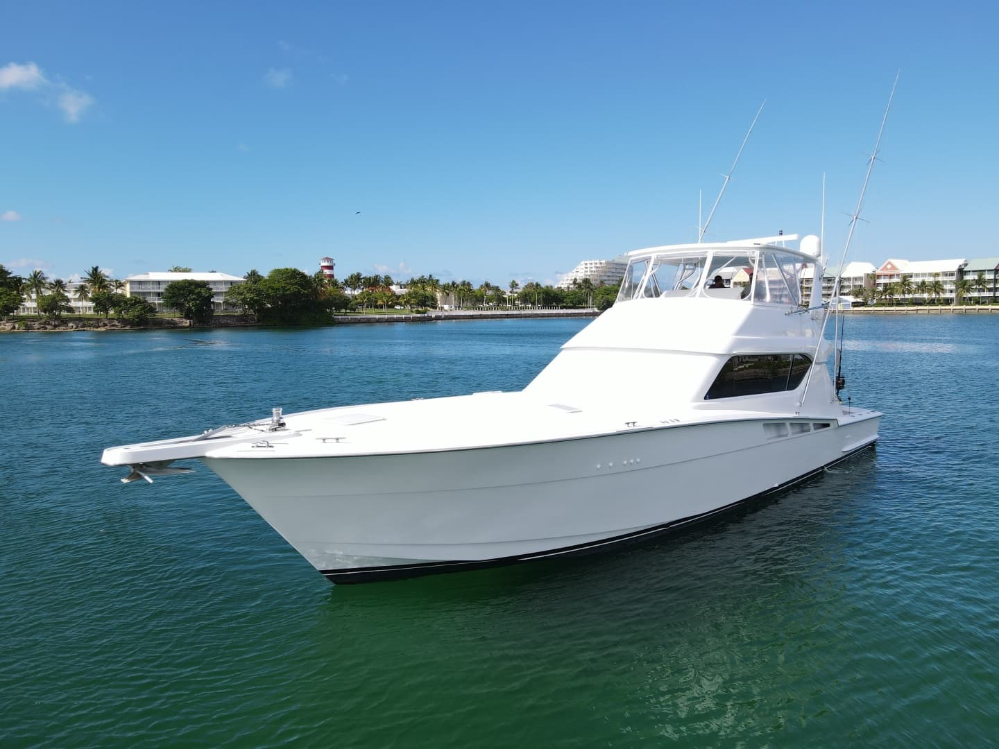 2004 Hatteras 