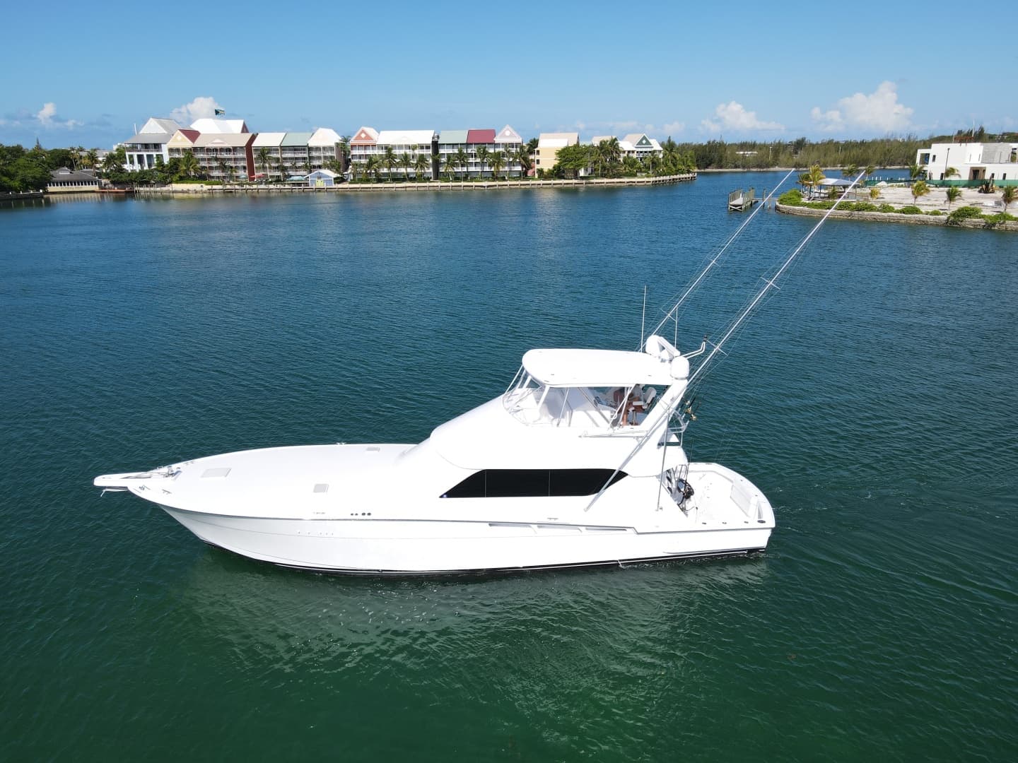 2004 Hatteras 