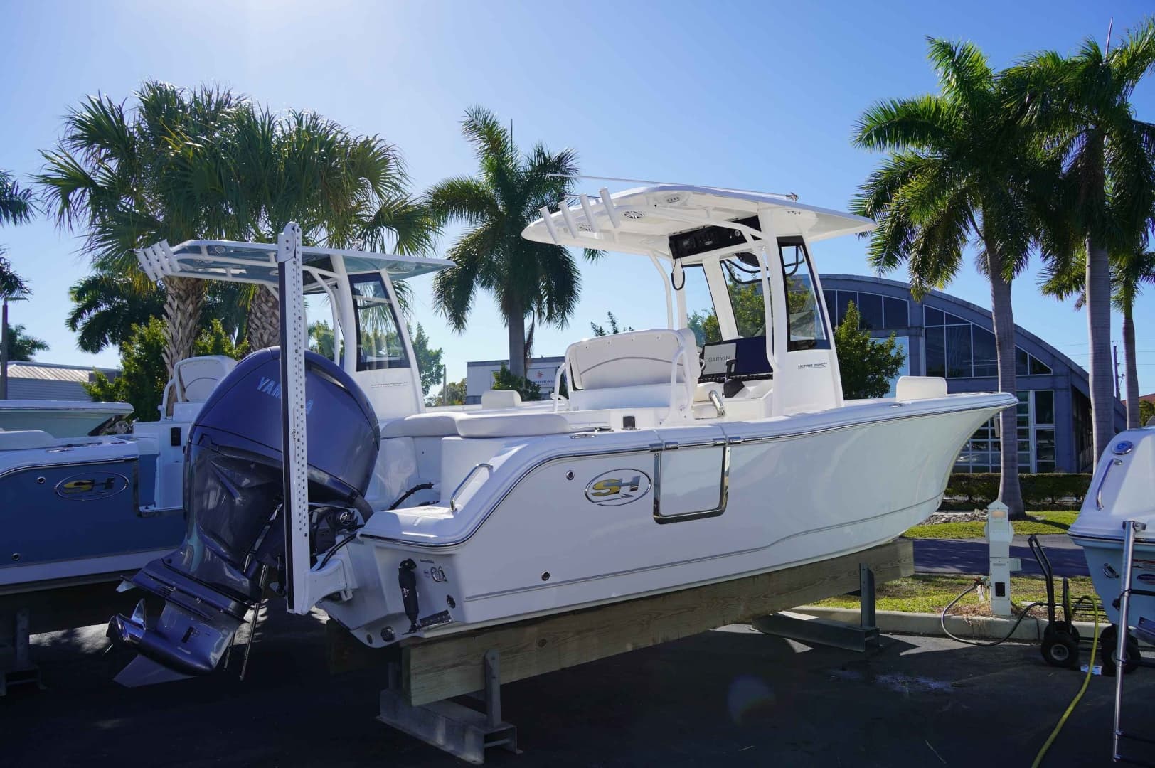 2026 Sea Hunt Ultra 235SE