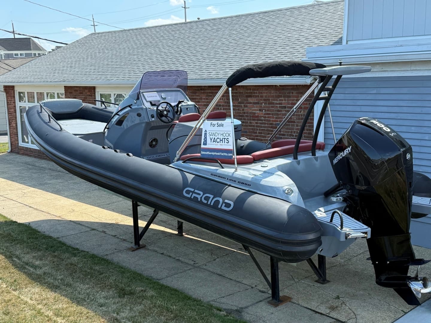 2023 Grand Inflatables Gold 850