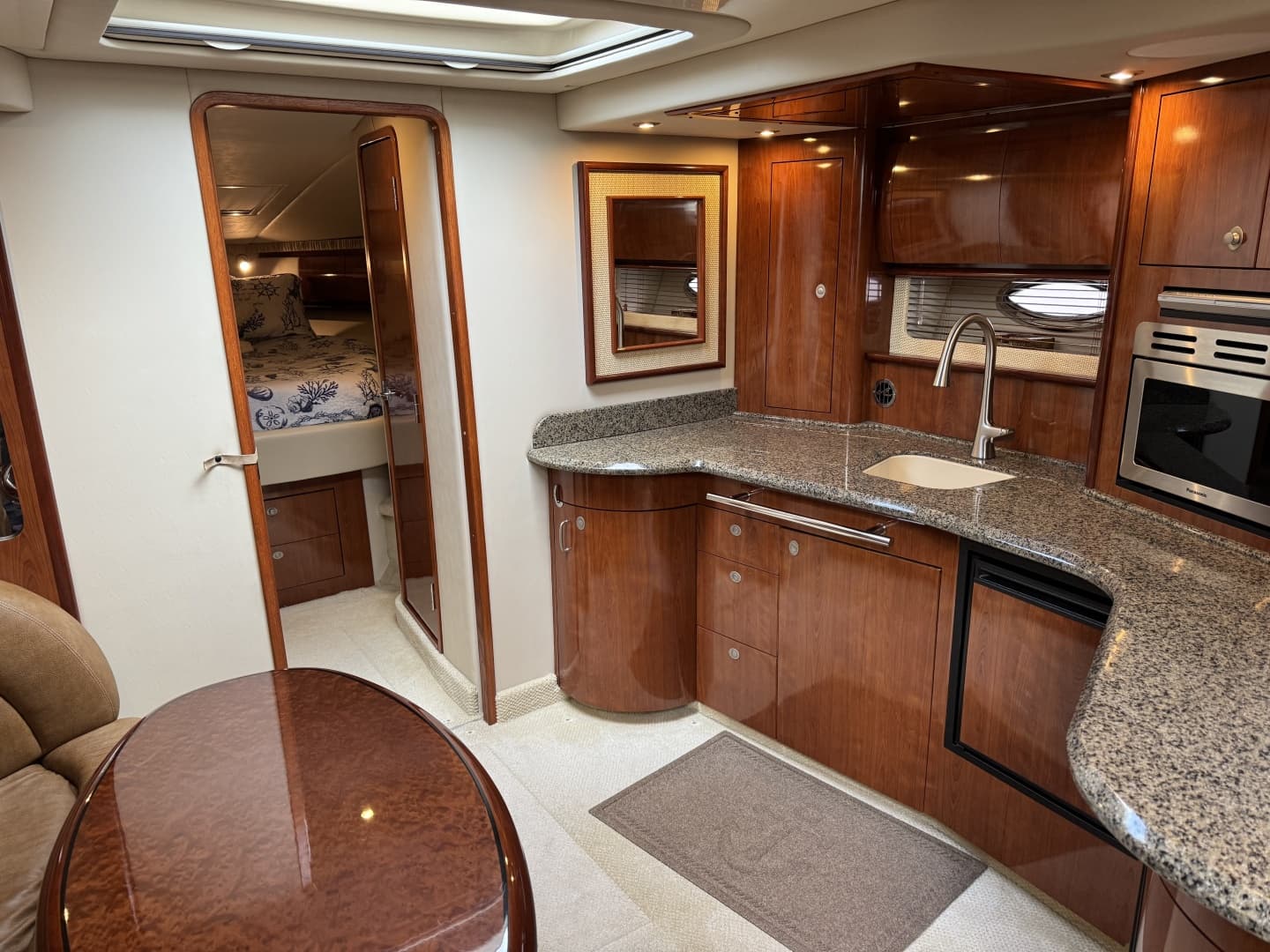 2005 Sea Ray 420 Sundancer
