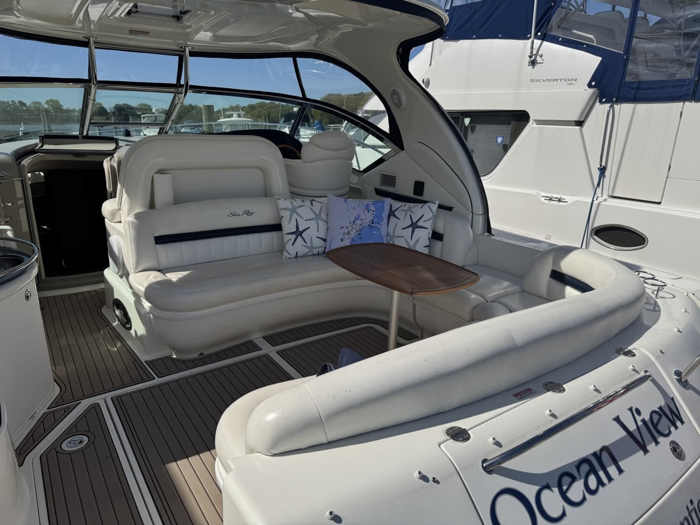 2005 Sea Ray 420 Sundancer