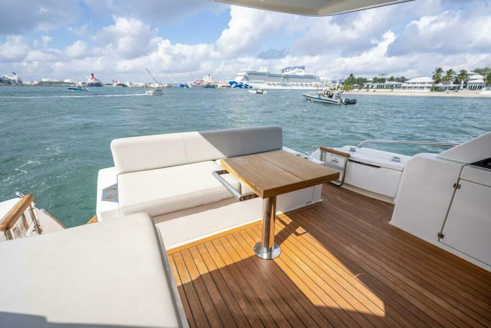 2021 Maritimo X50