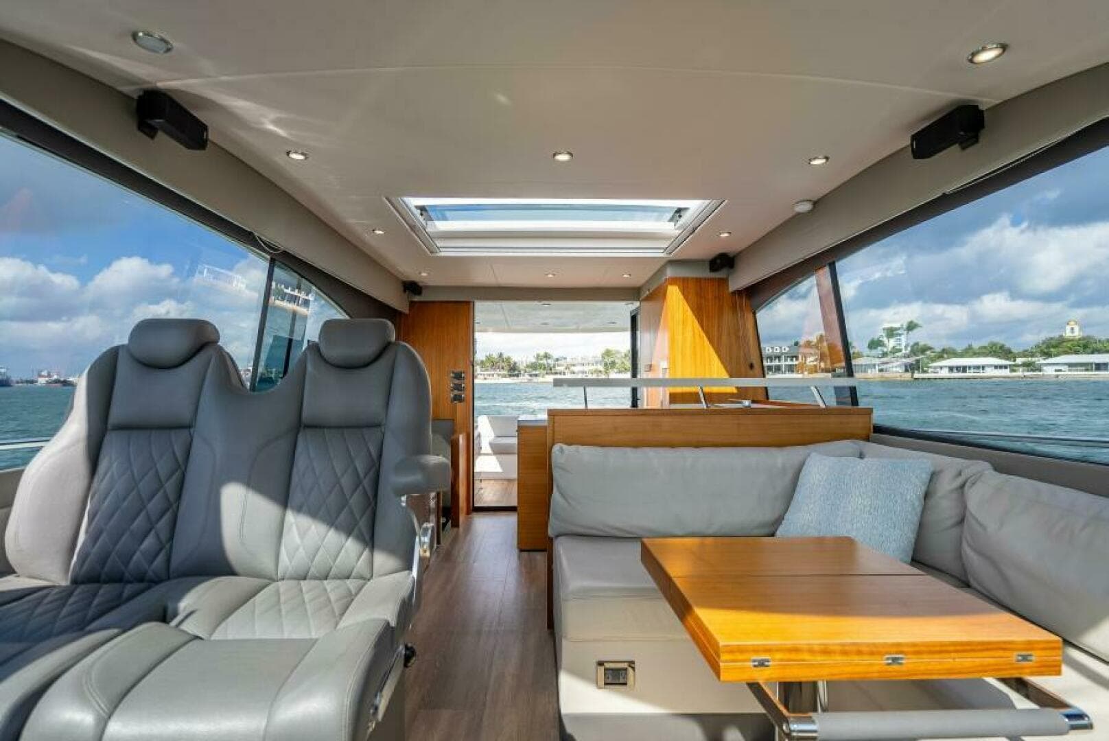 2021 Maritimo X50