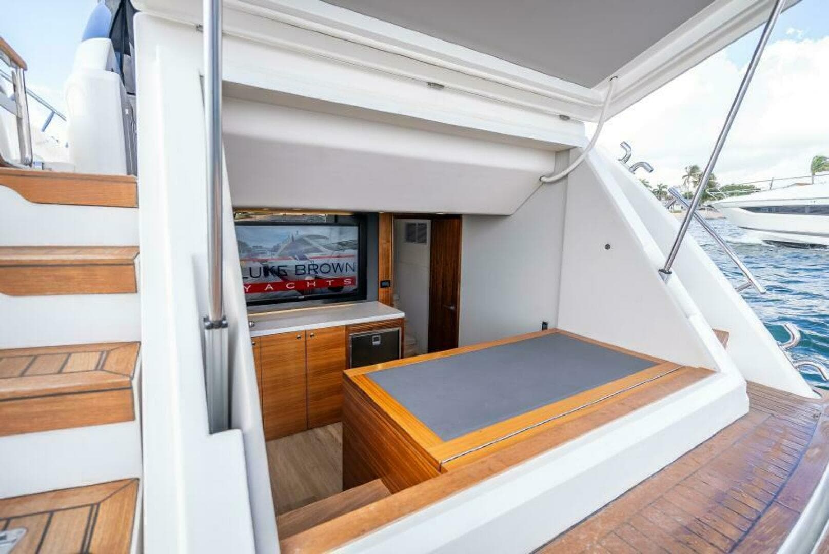 2021 Maritimo X50