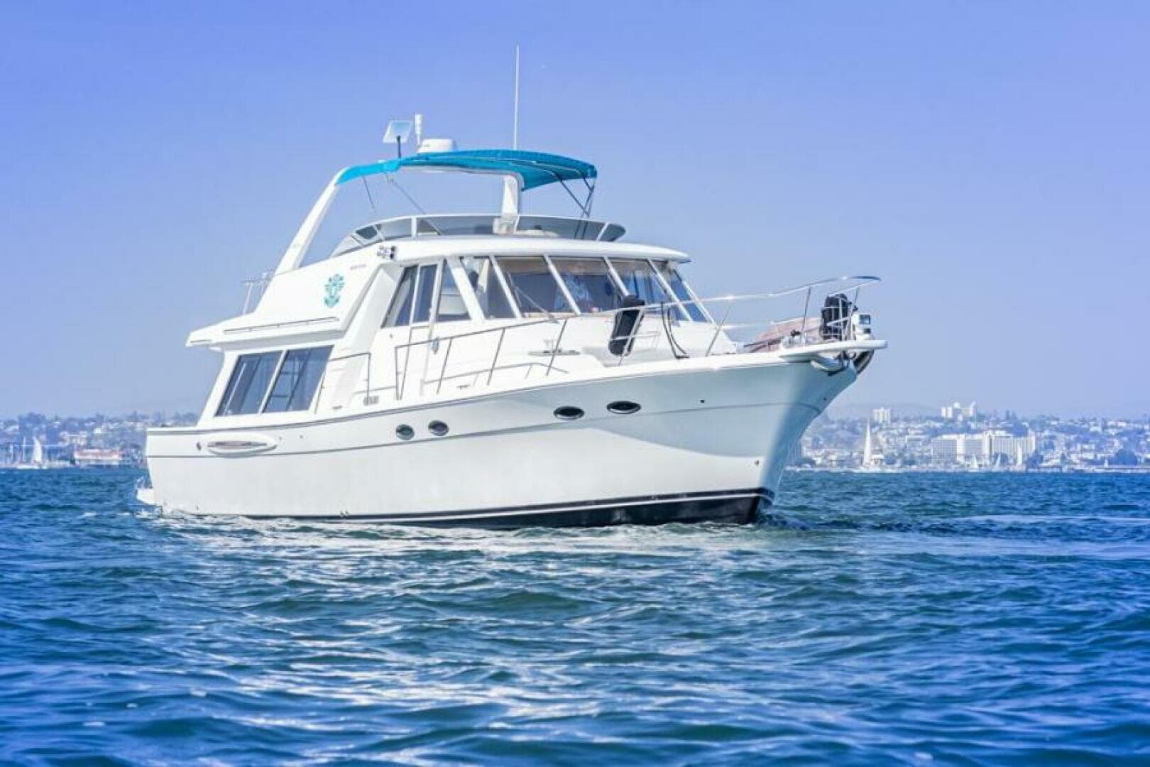 2004 Meridian 490 Pilothouse