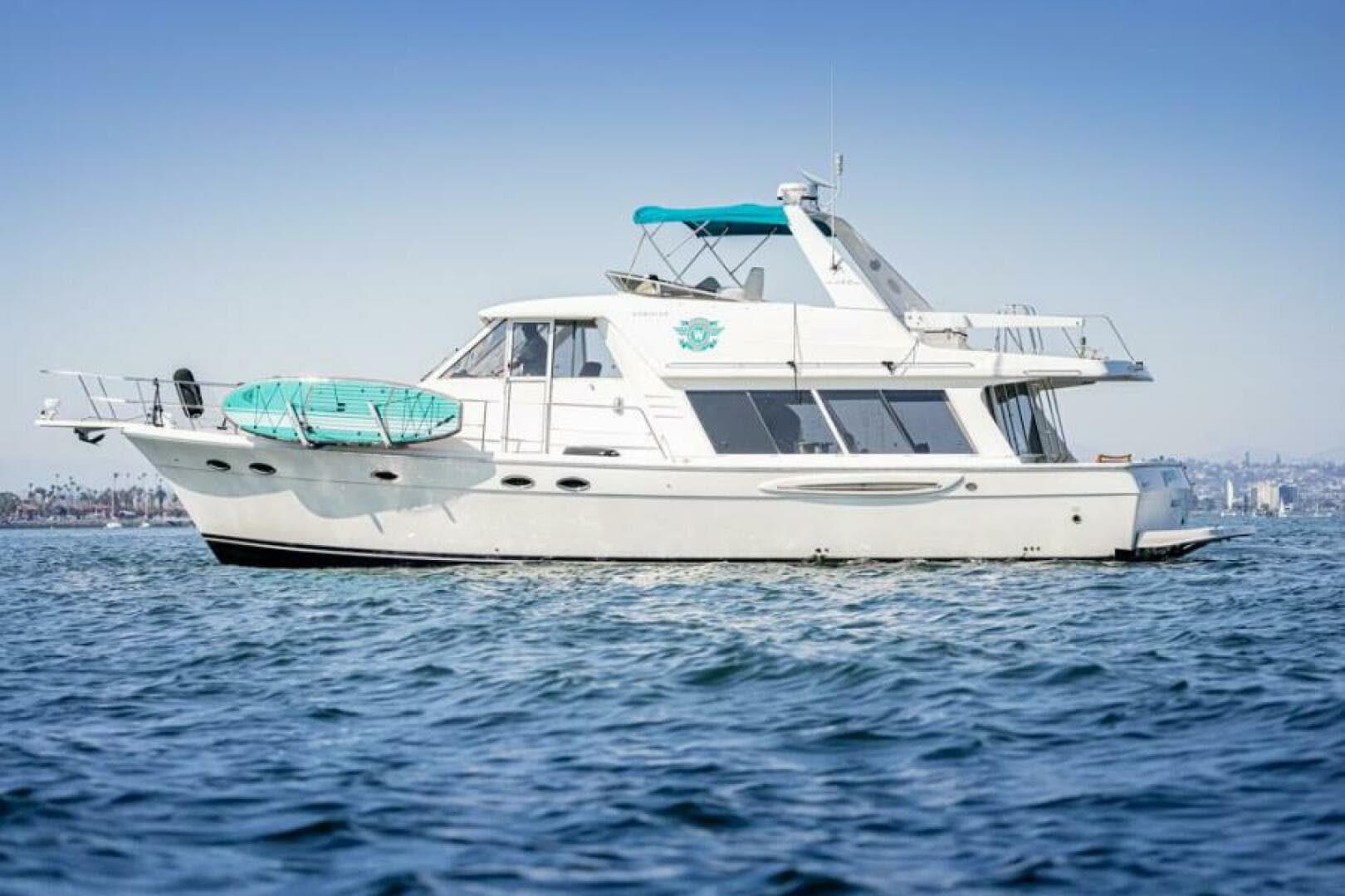 2004 Meridian 490 Pilothouse