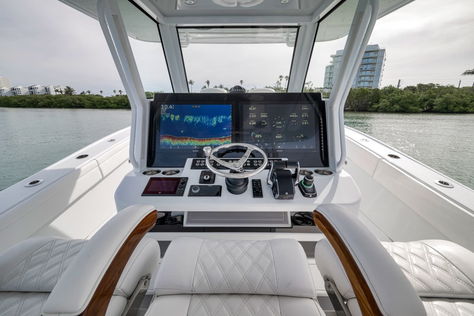 2024 Costa Custom 34 SV