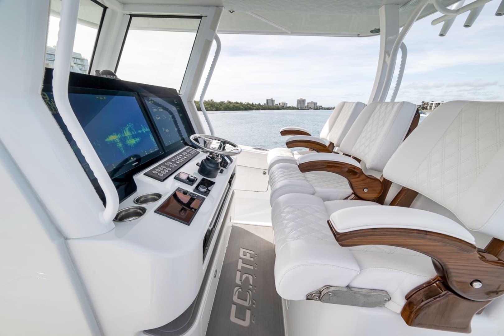 2024 Costa Custom 34 SV
