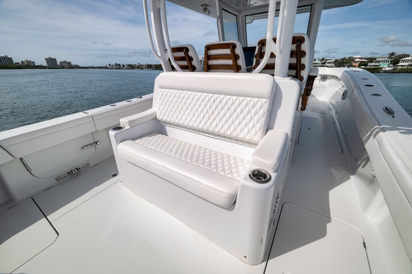 2024 Costa Custom 34 SV