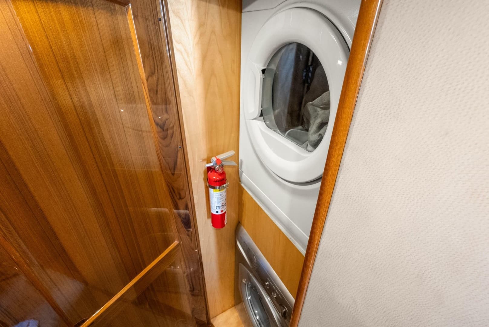 Washer & Dryer