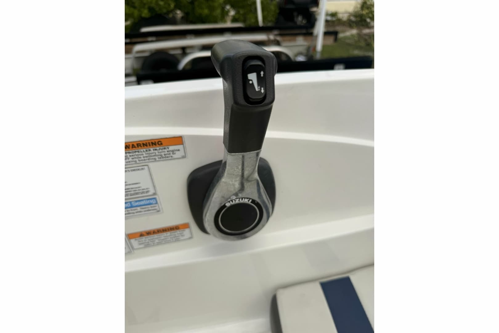 2020 Hurricane SunDeck Sport 185 OB