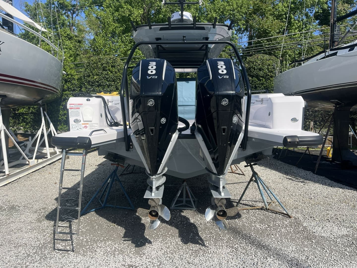 2025 Axopar 37 Sun Top