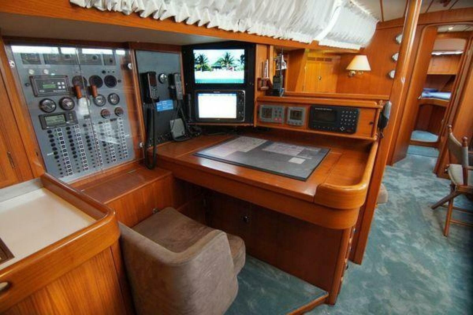 2002 Hallberg-Rassy 53