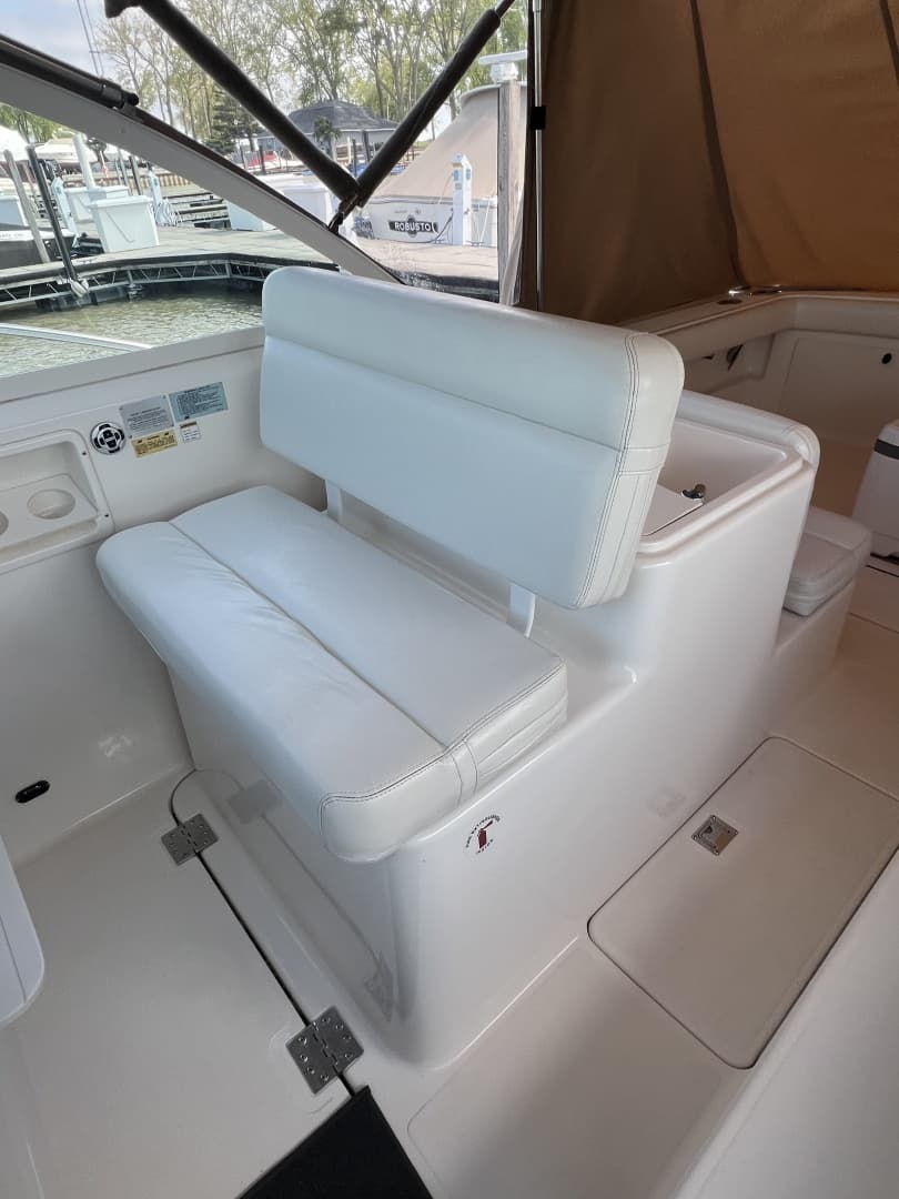 2000 Tiara Yachts 29 Coronet