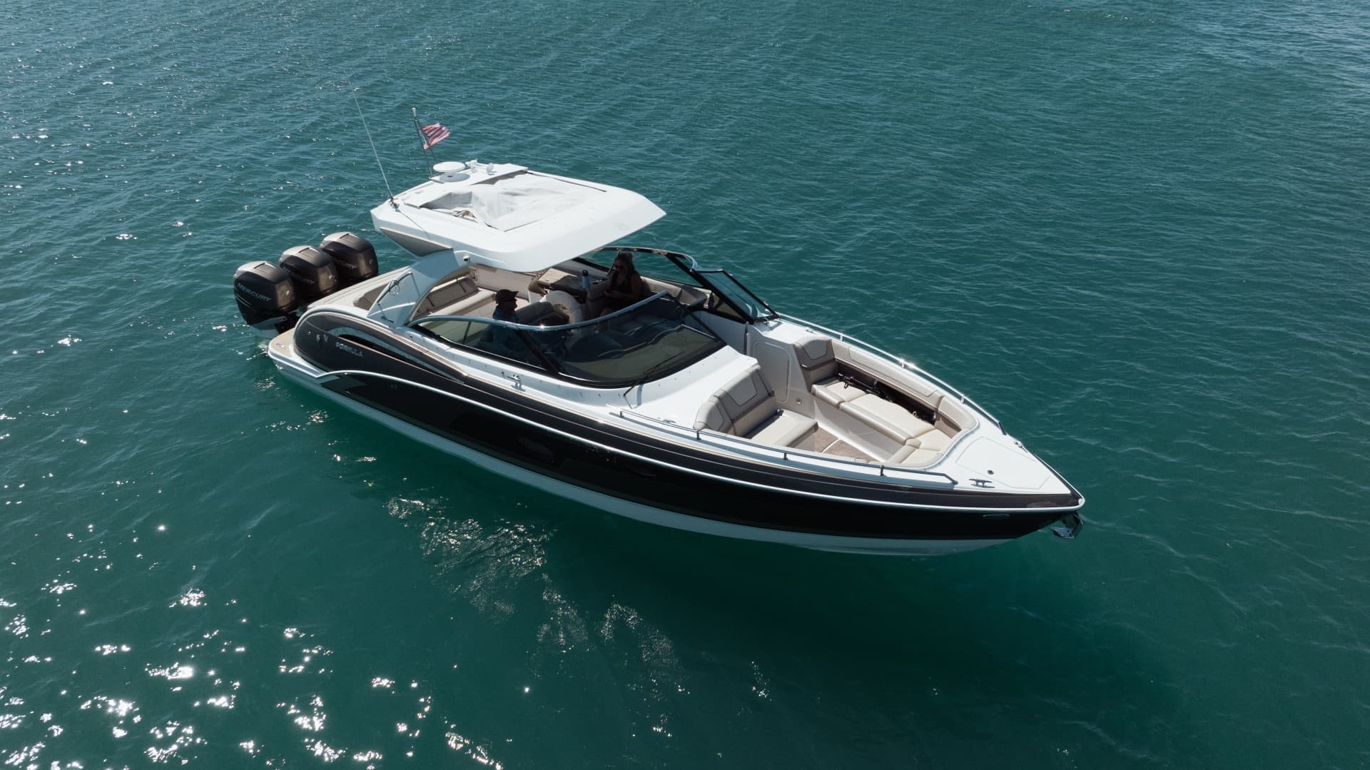 2018 Formula 350 Crossover Bowrider