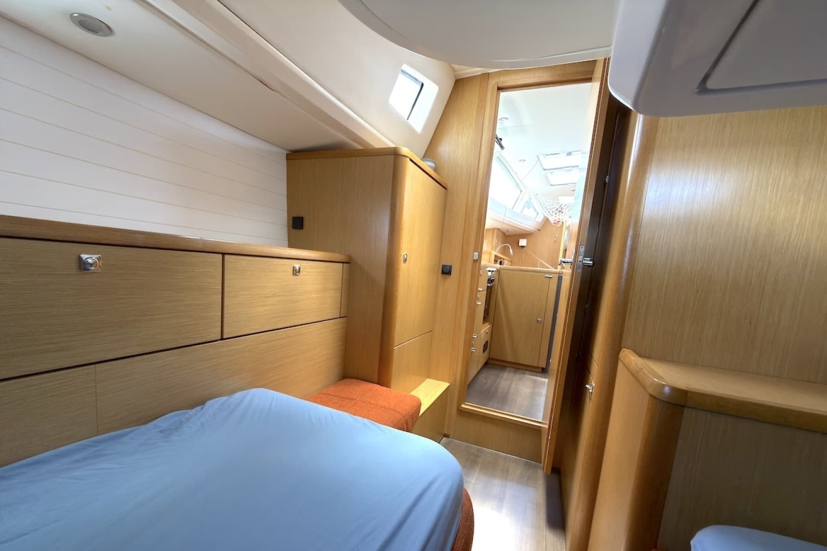2013 Bavaria Vision 46