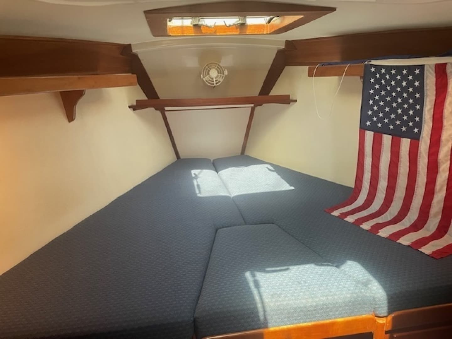 2001 Tartan 3700