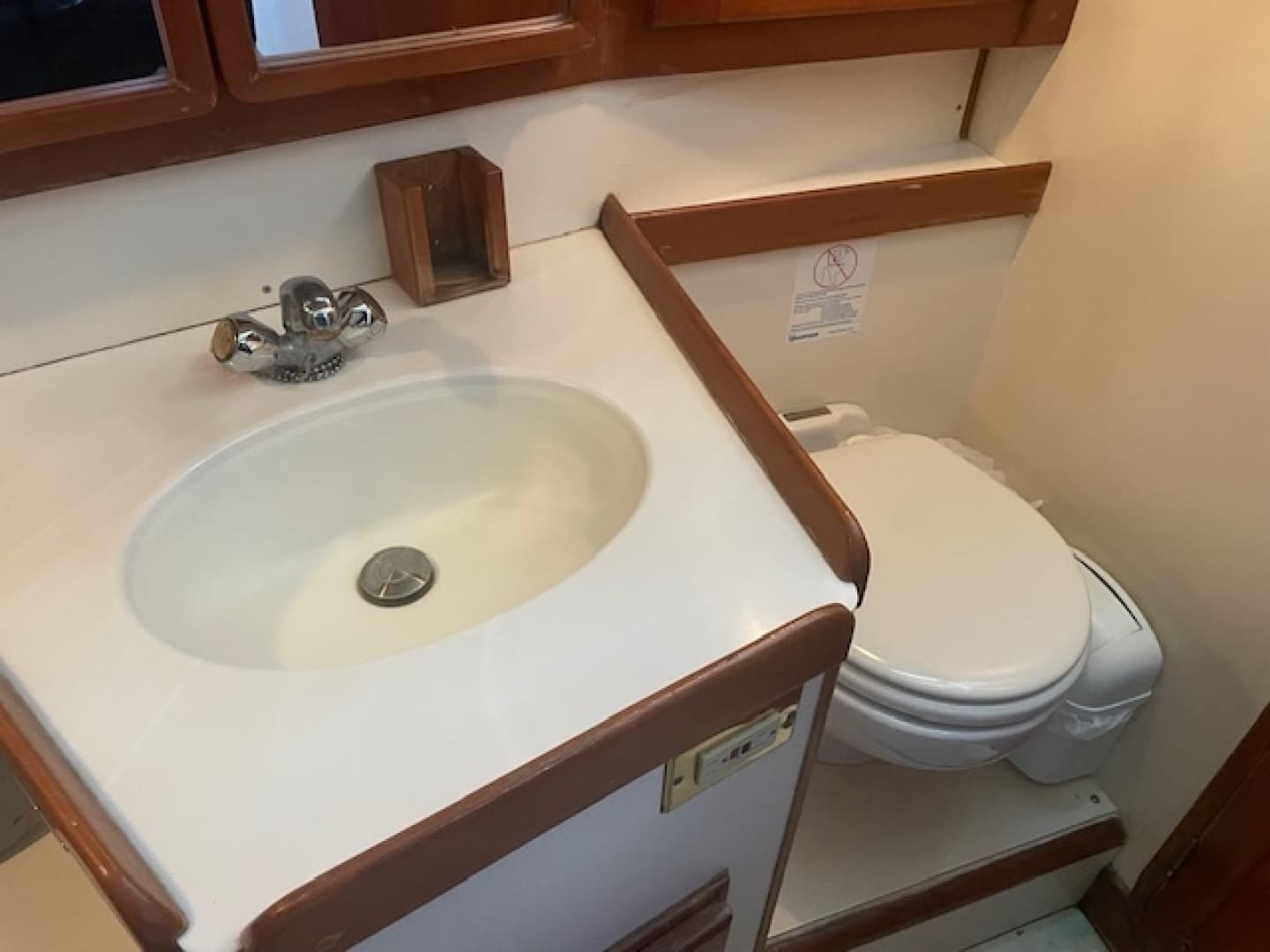 2001 Tartan 3700