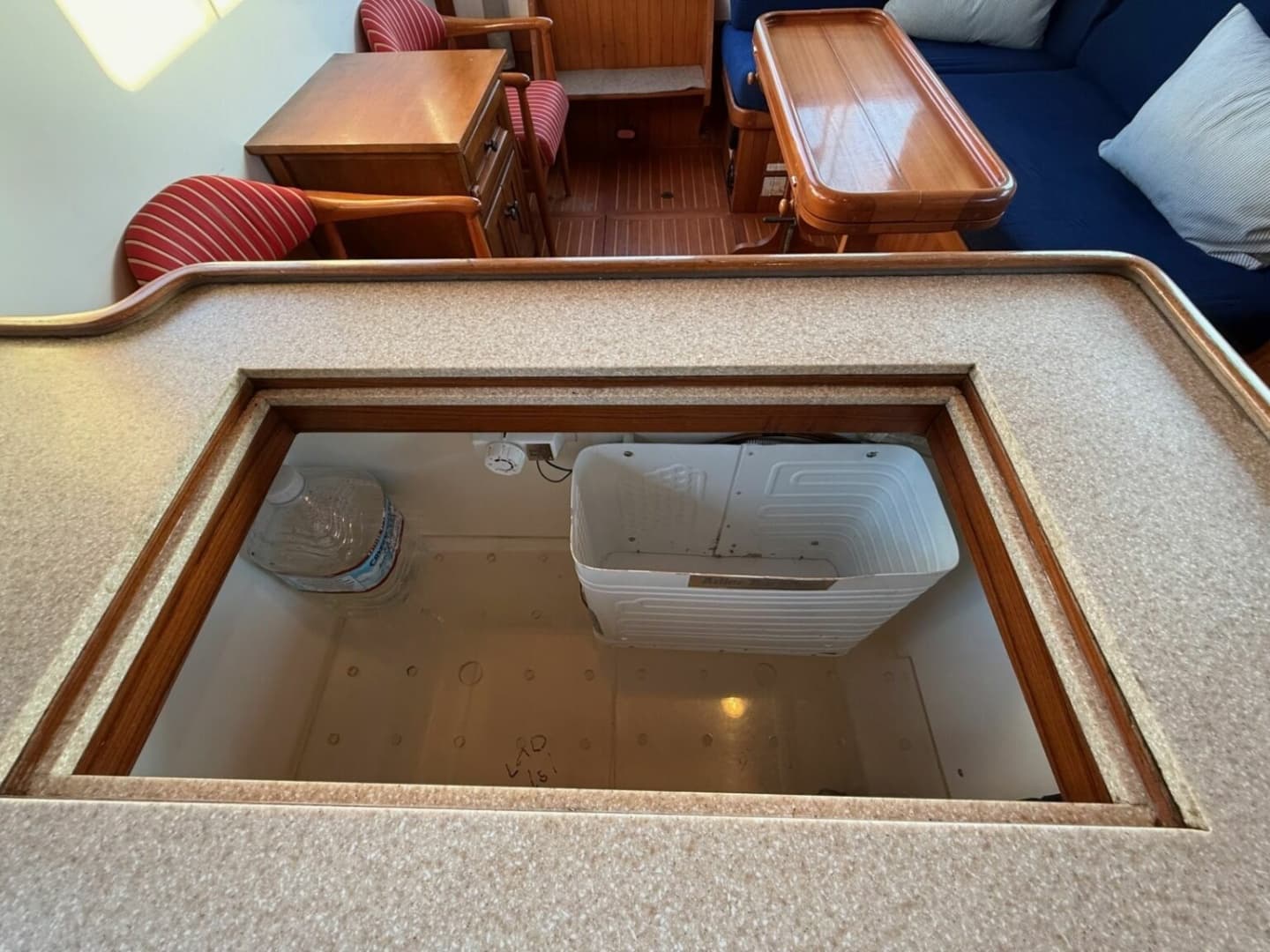1987 Lord Nelson Victory Tug