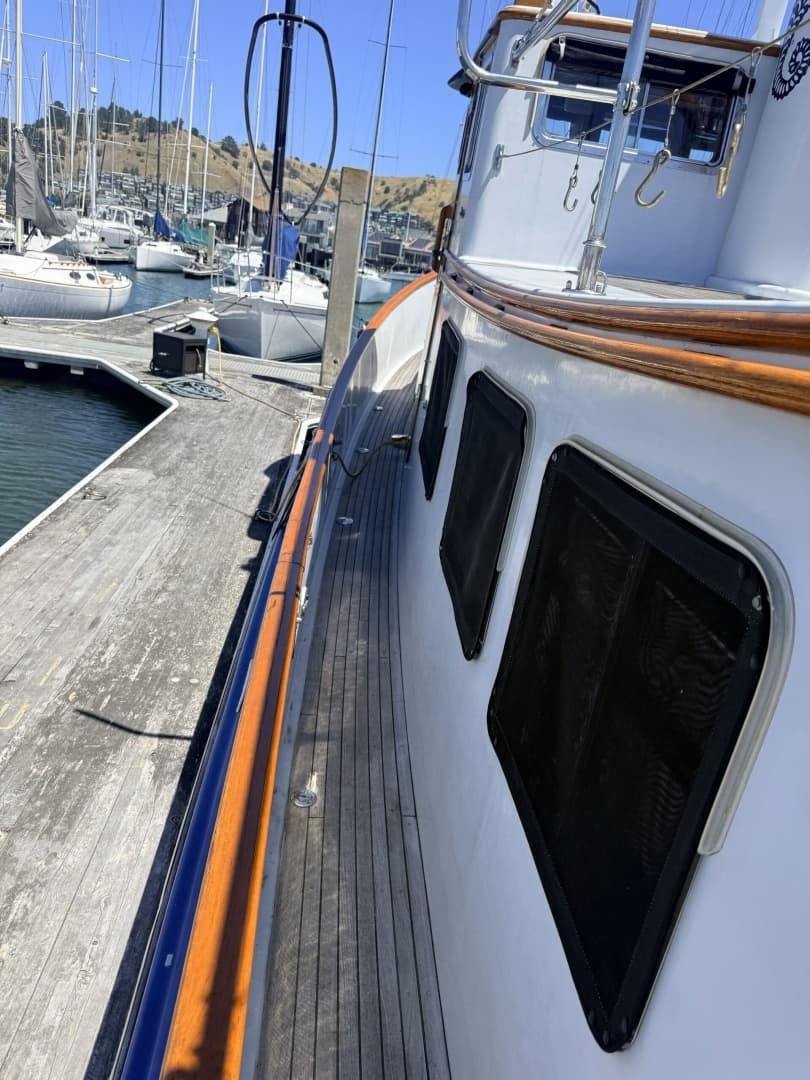 1987 Lord Nelson Victory Tug