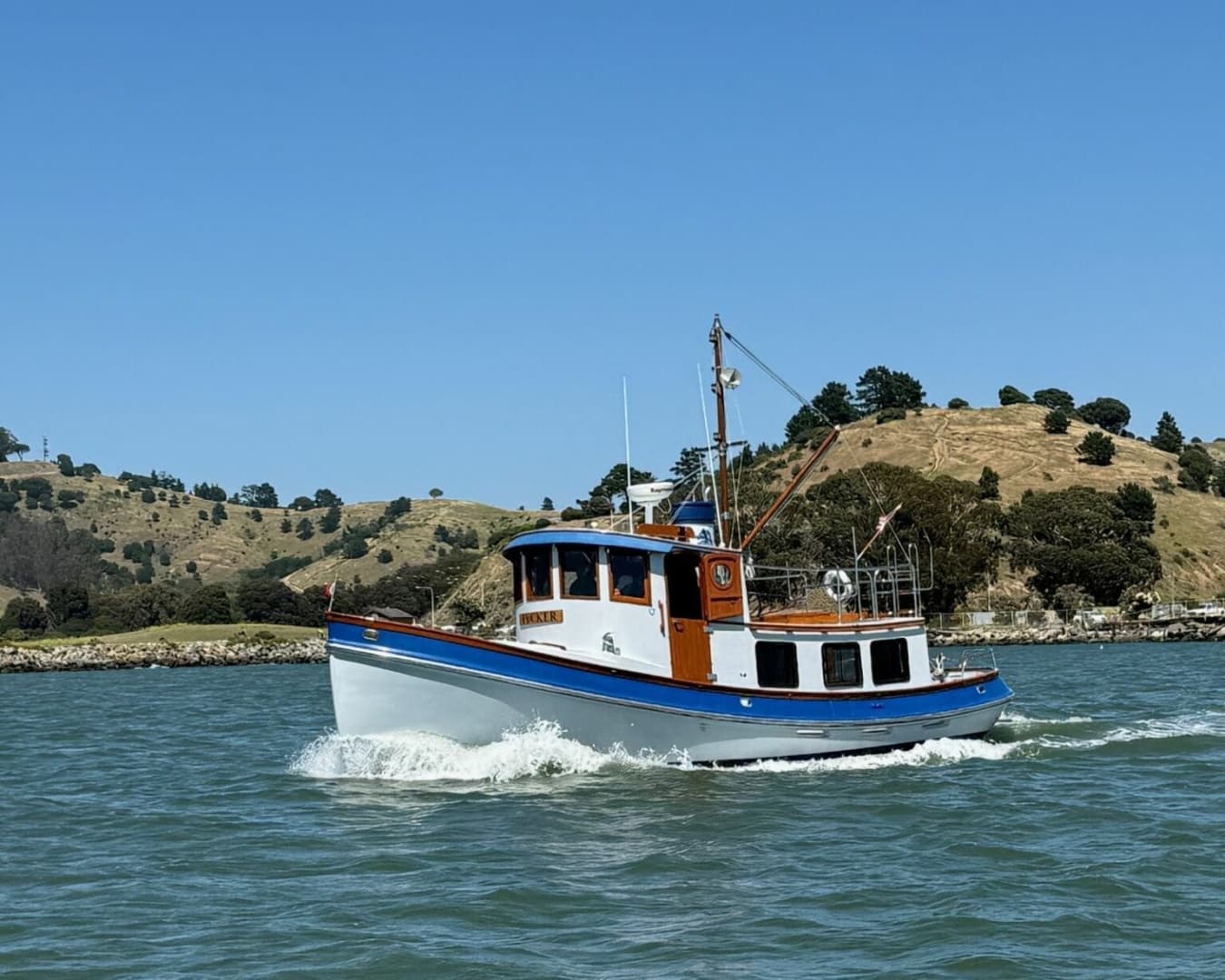 1987 Lord Nelson Victory Tug