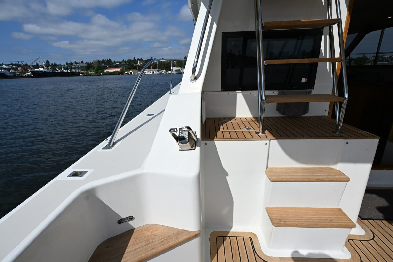 2002 Powercat 41.4