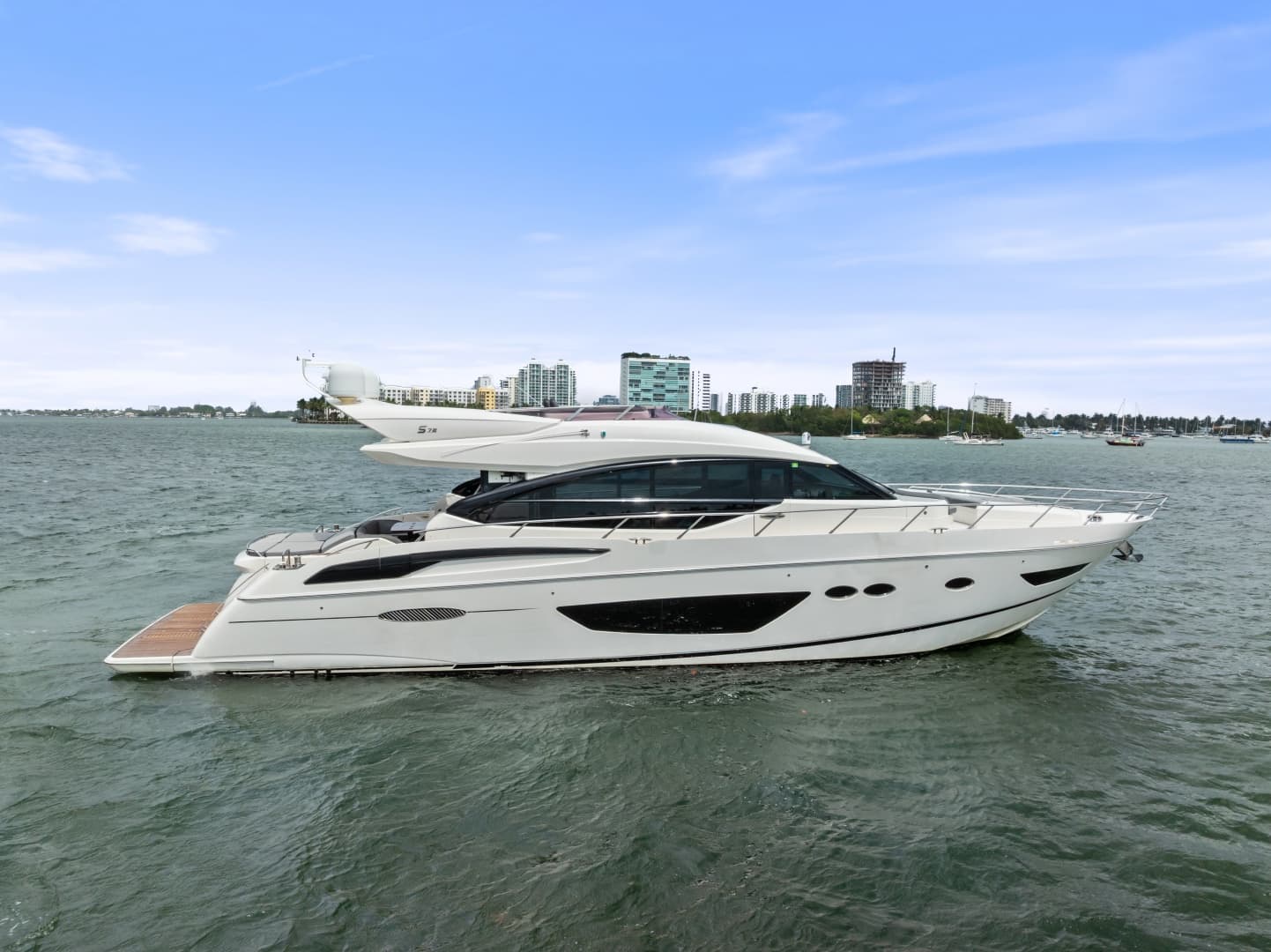2014 Princess S72