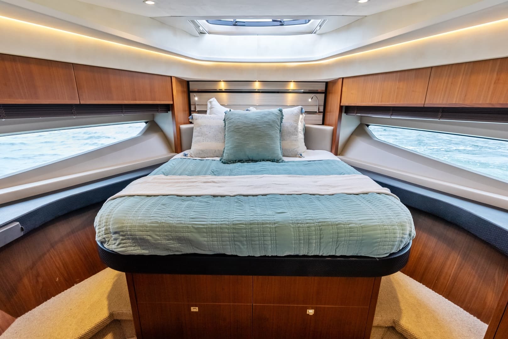 2014 Princess S72