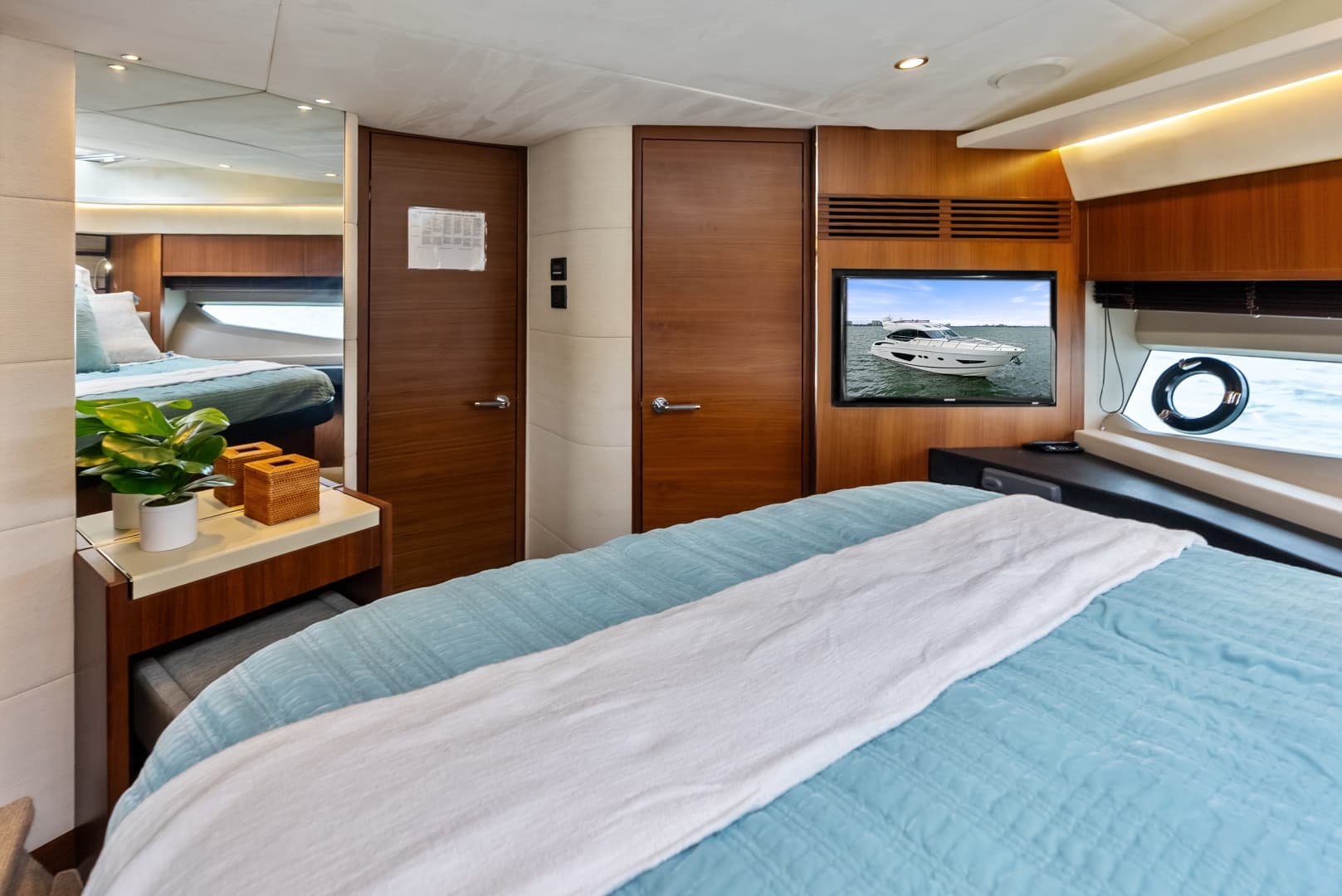 2014 Princess S72