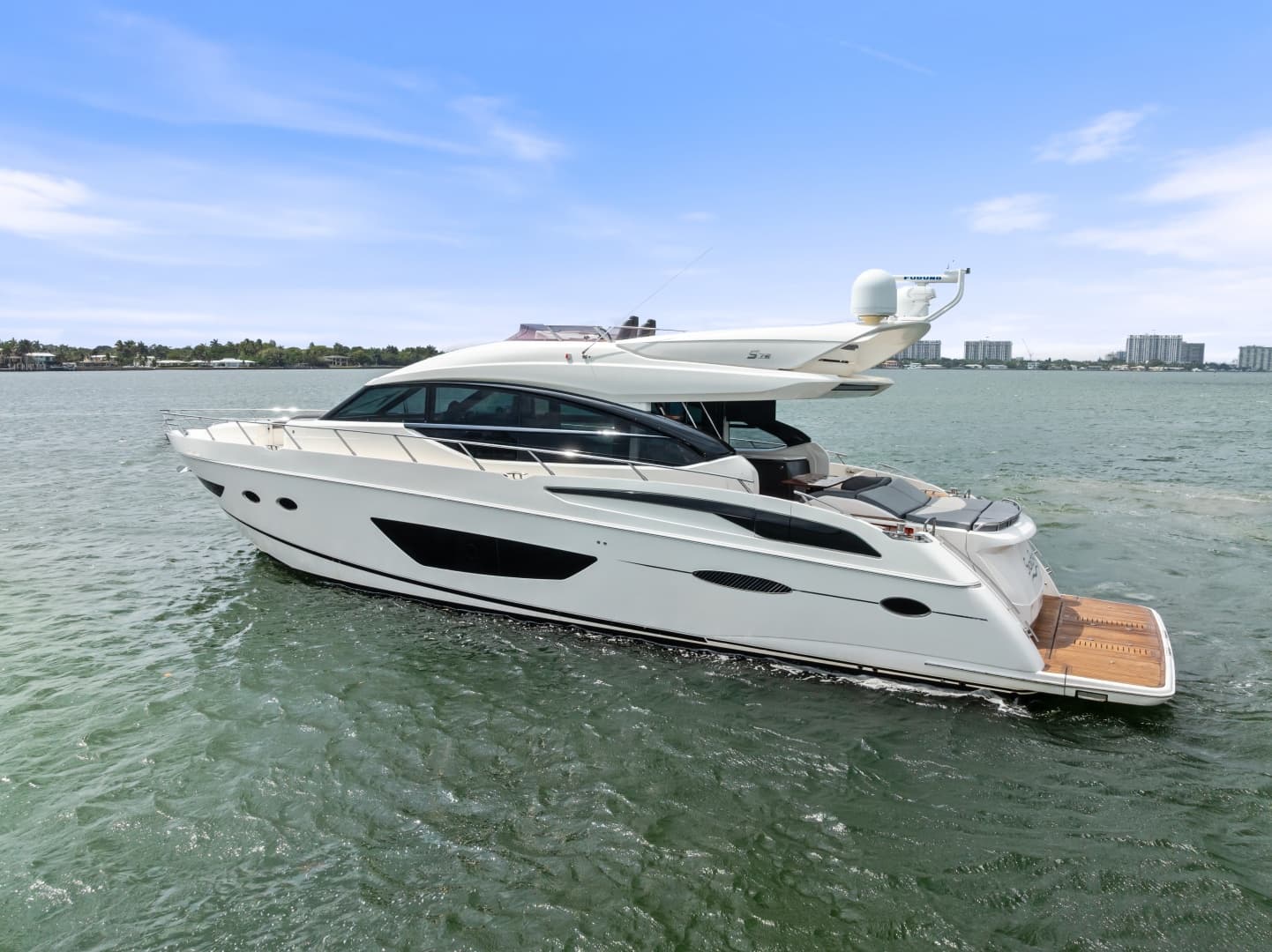 2014 Princess S72