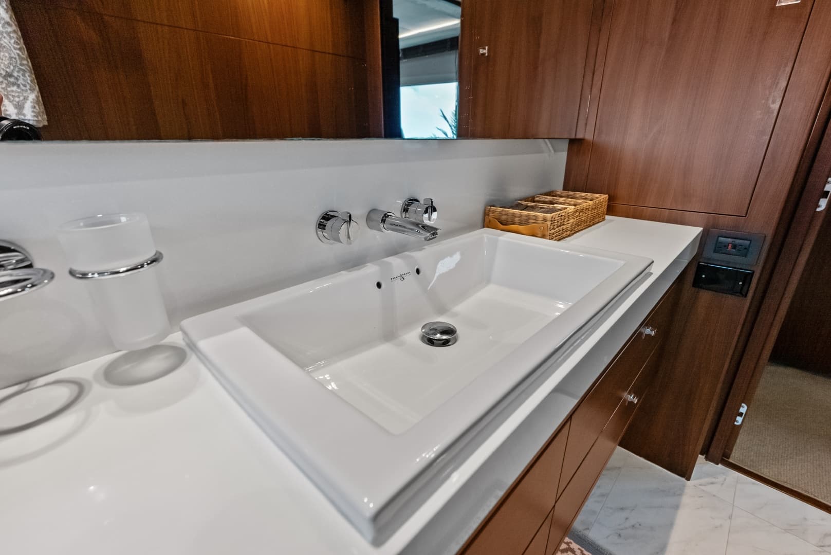 2014 Princess S72