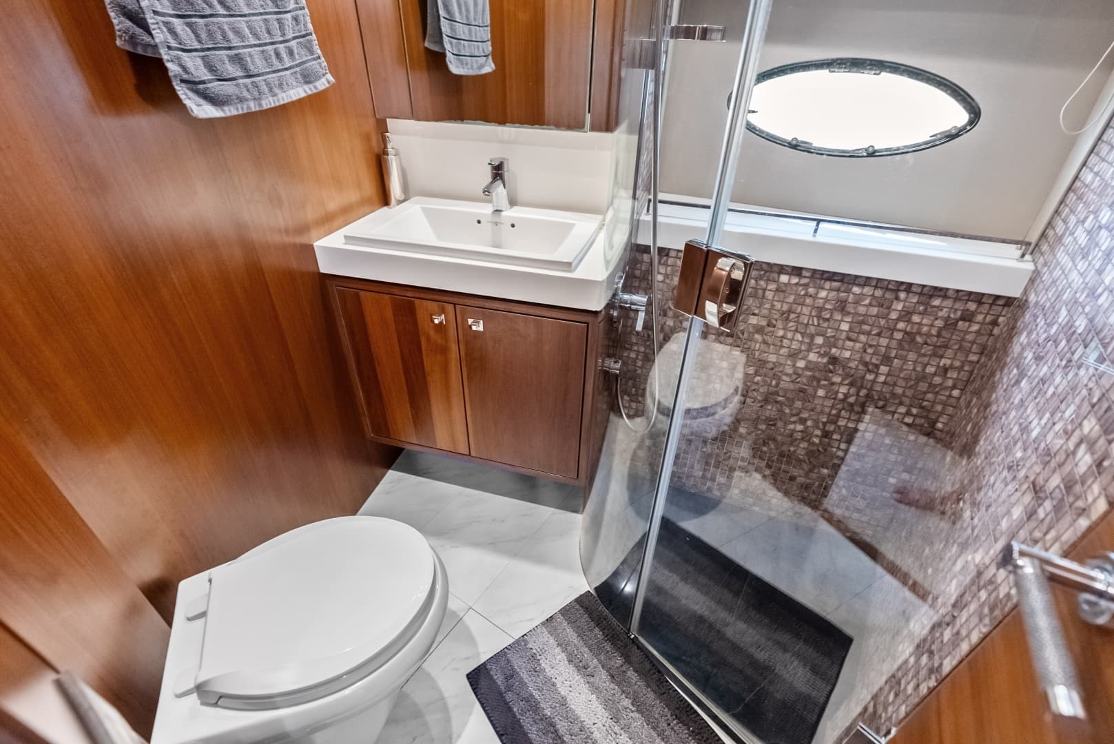 2014 Princess S72