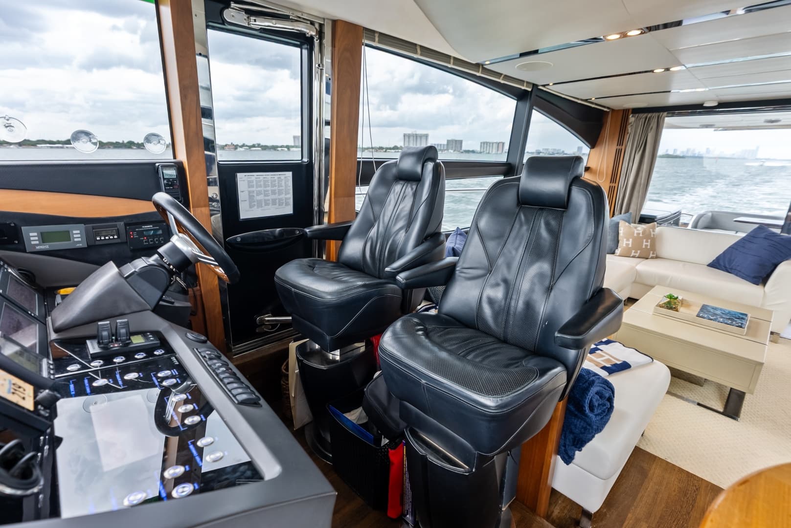 2014 Princess S72
