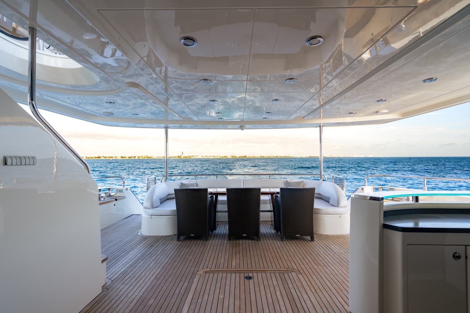 2010 Princess 95 M/Y