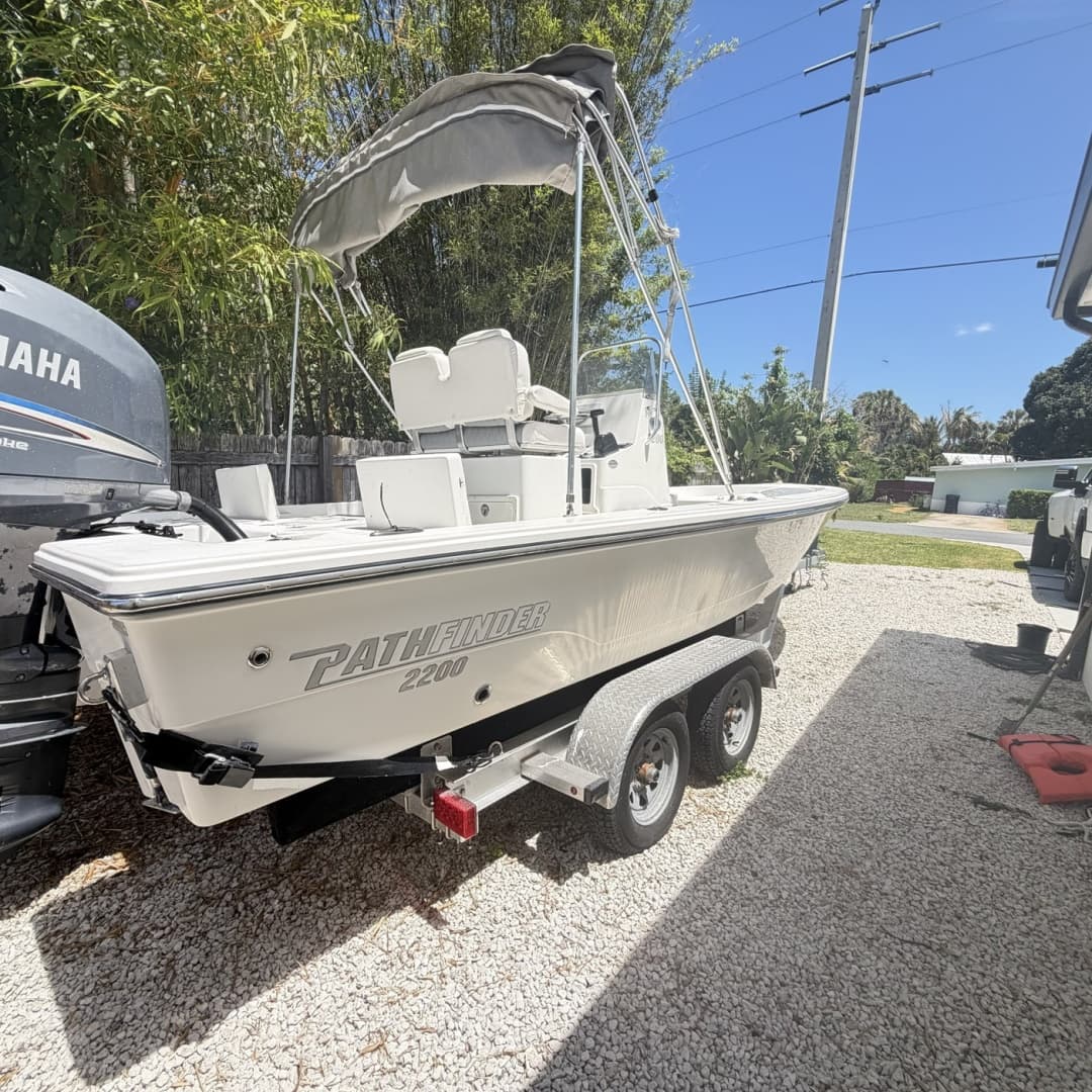 2012 Pathfinder 2200