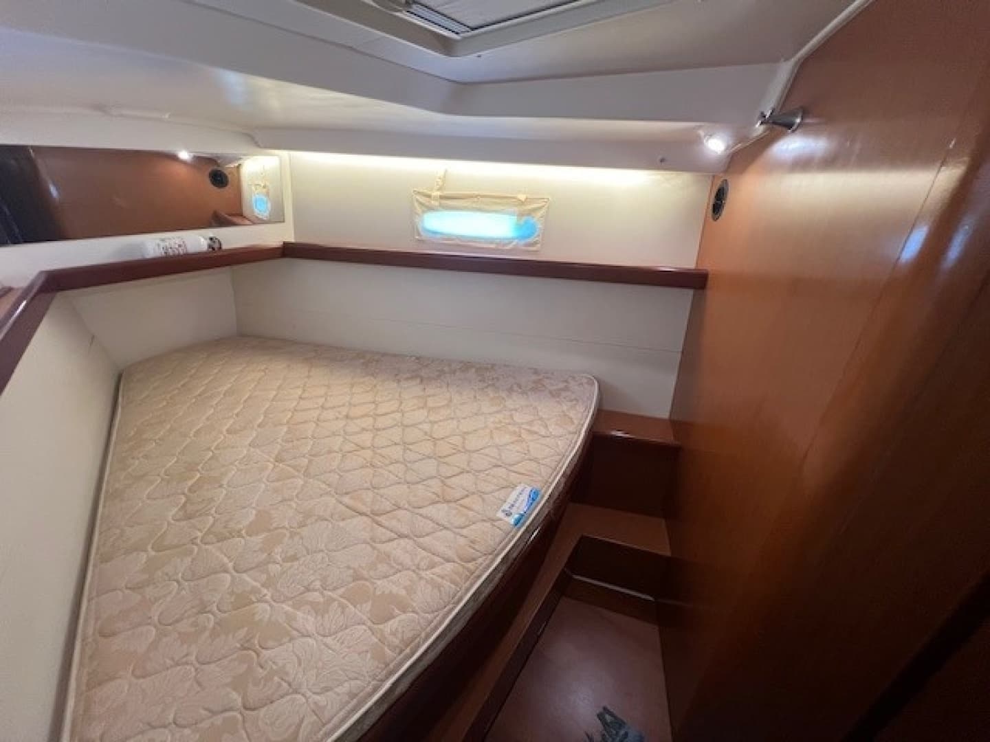 2009 Beneteau Oceanis 43