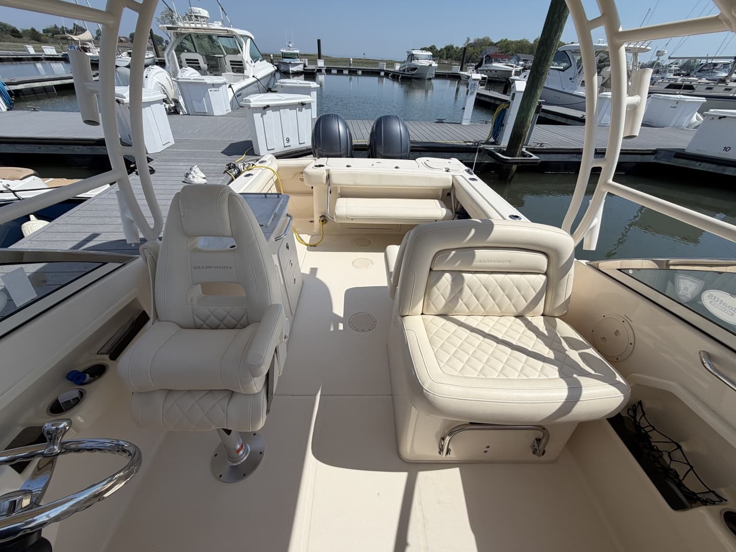 2018 Grady-White 275 Freedom