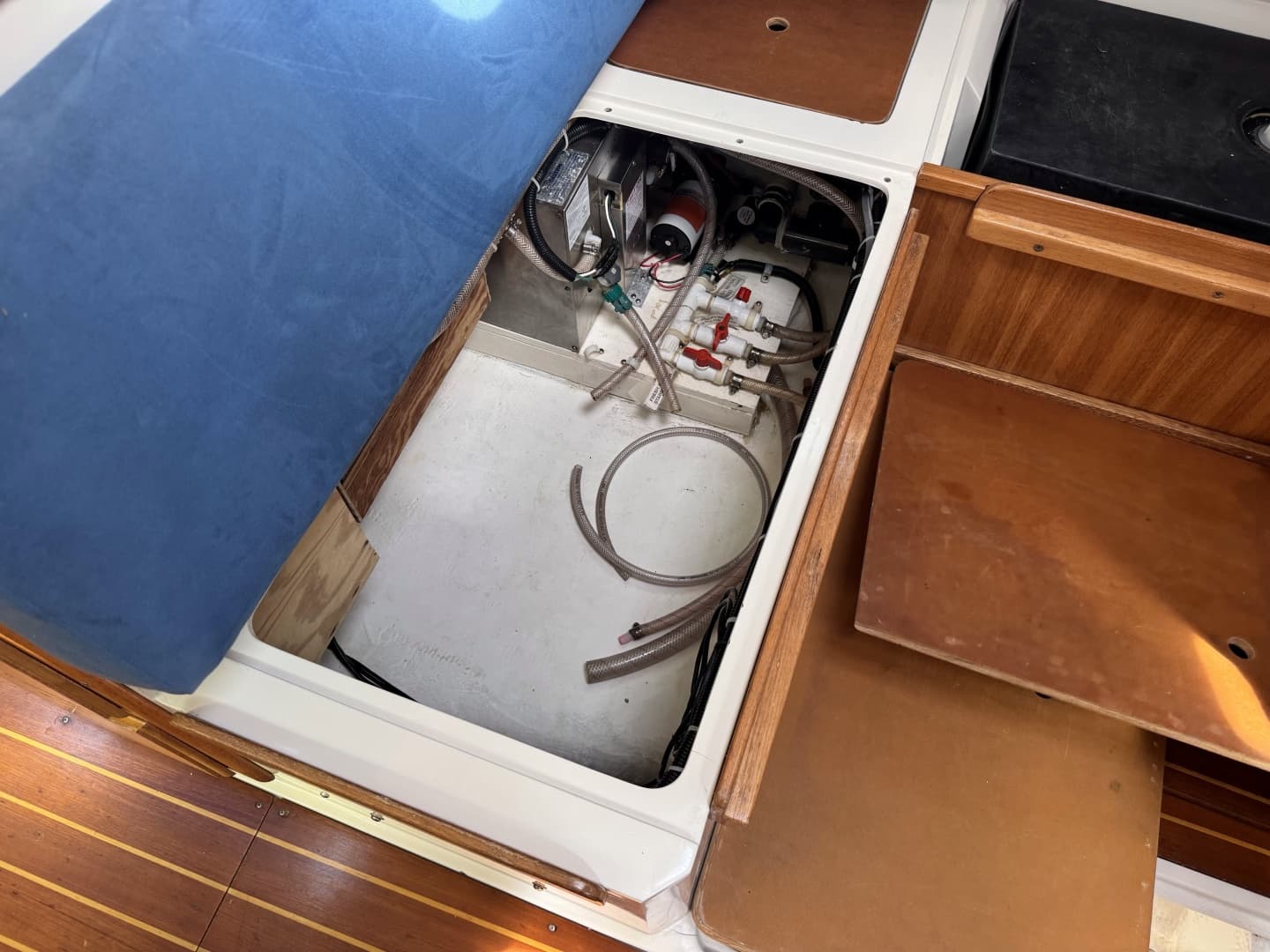 1996 Catalina 36 MKII