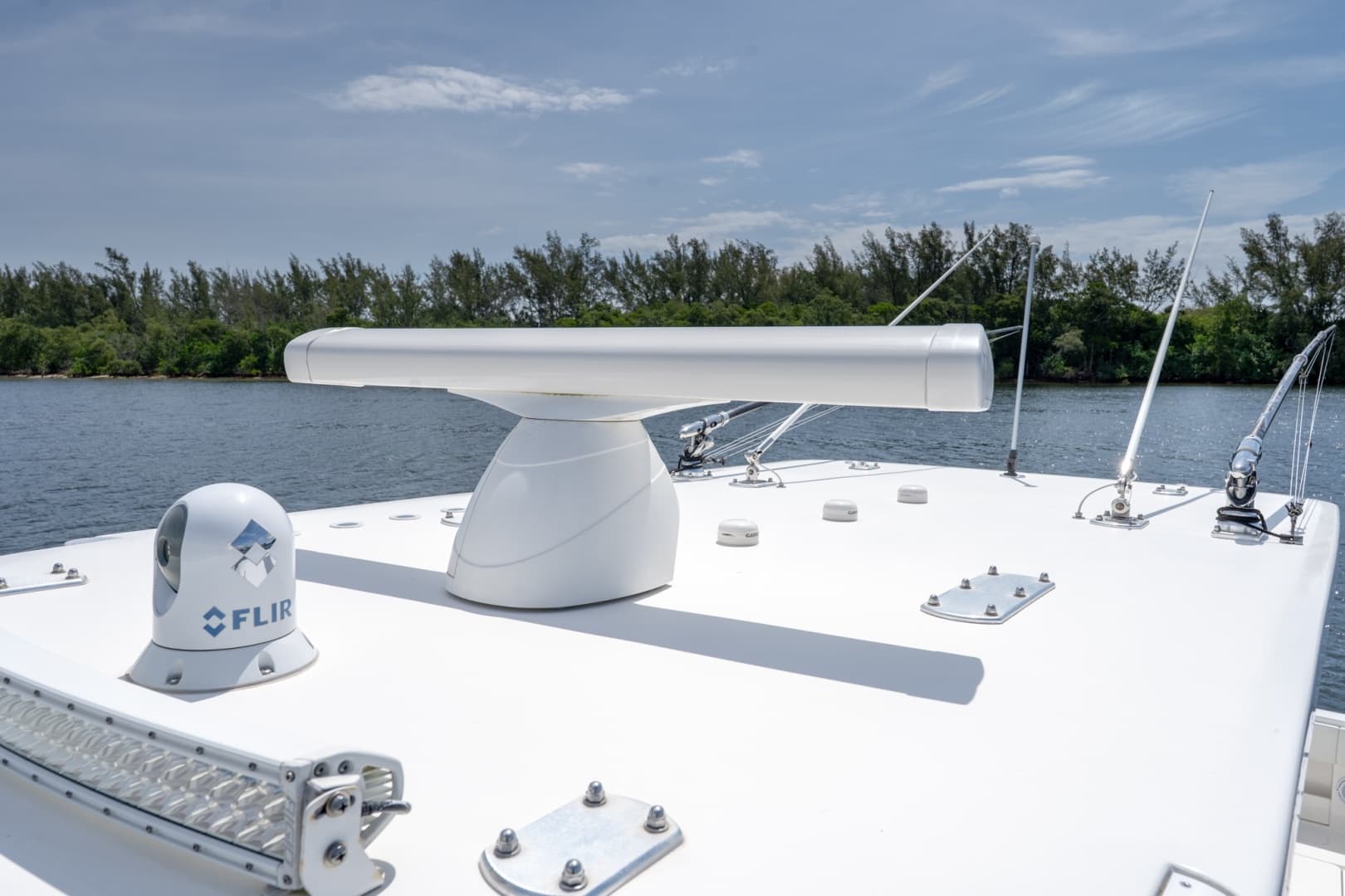 2017 Invincible 39 Open Fisherman