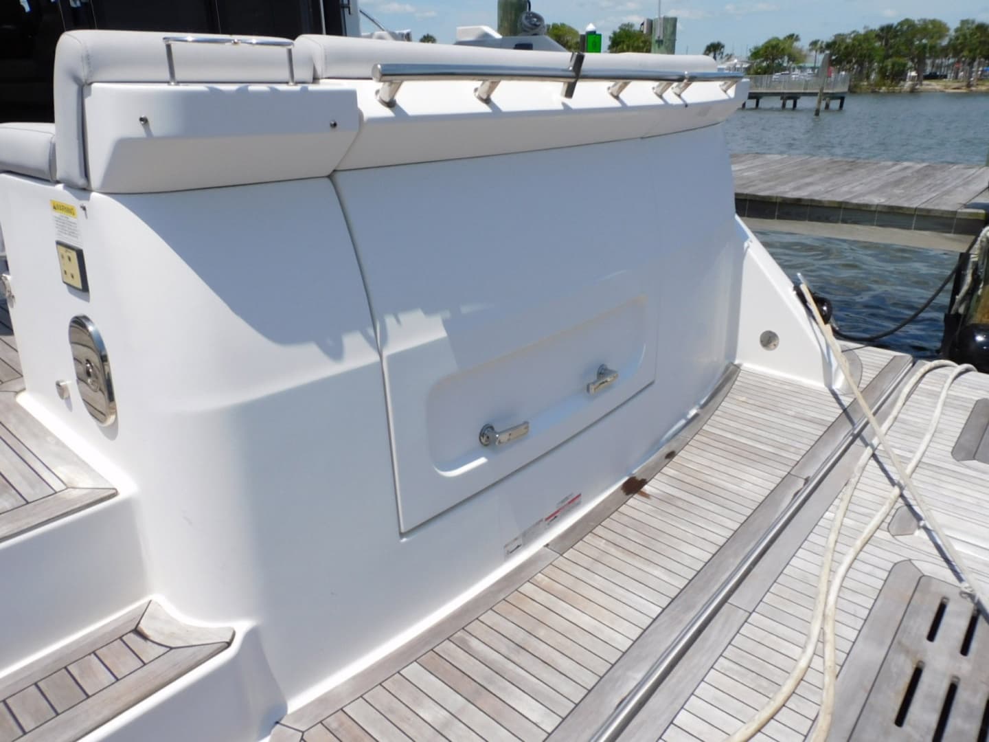 2019 Sea Ray 550L