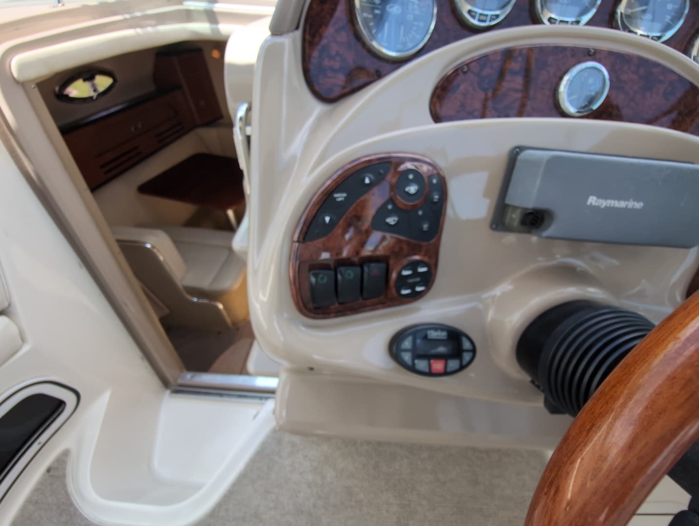 2005 Sea Ray 