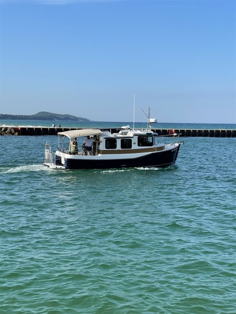 2015 Ranger Tugs R-27