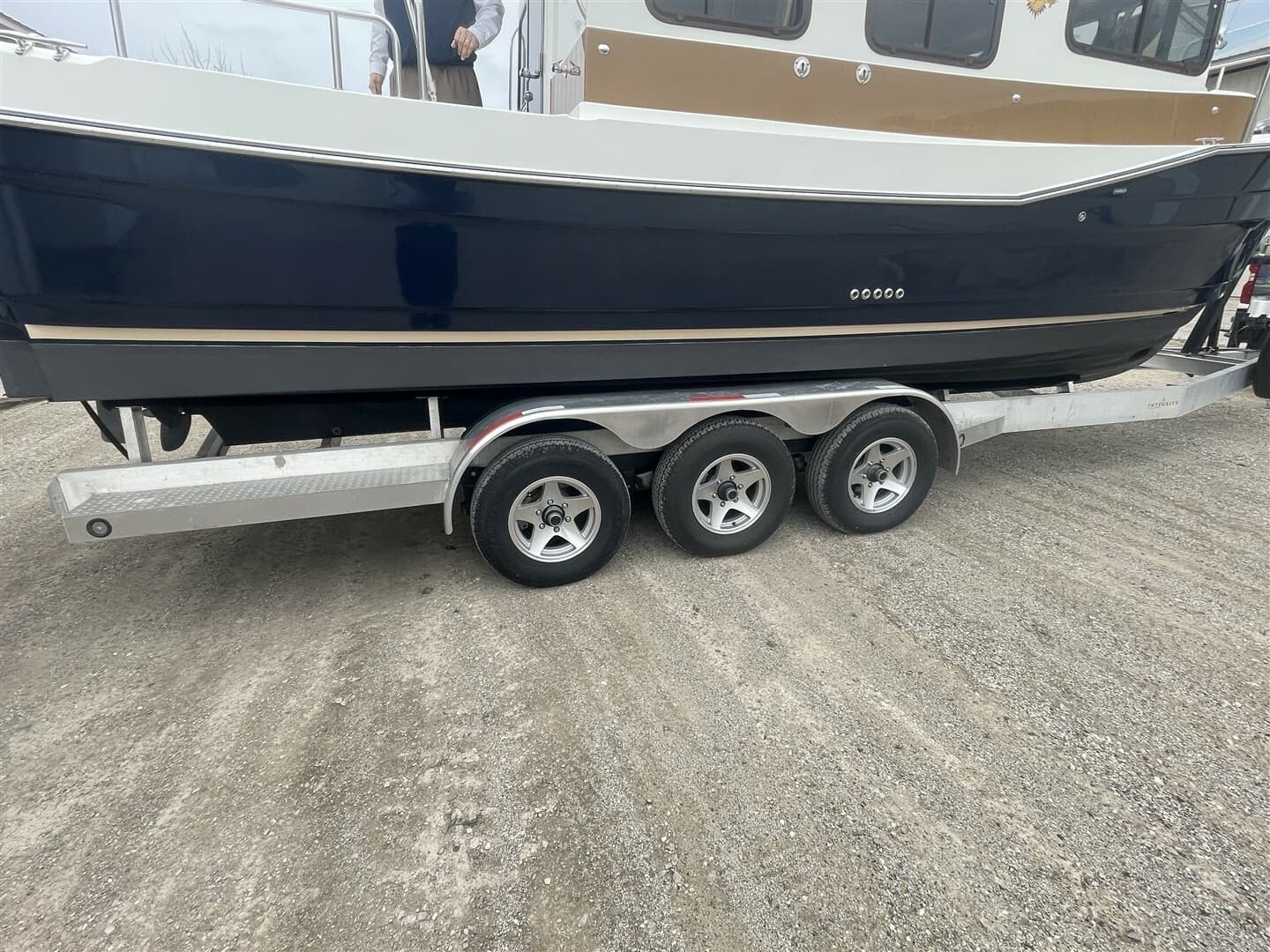 2015 Ranger Tugs R-27