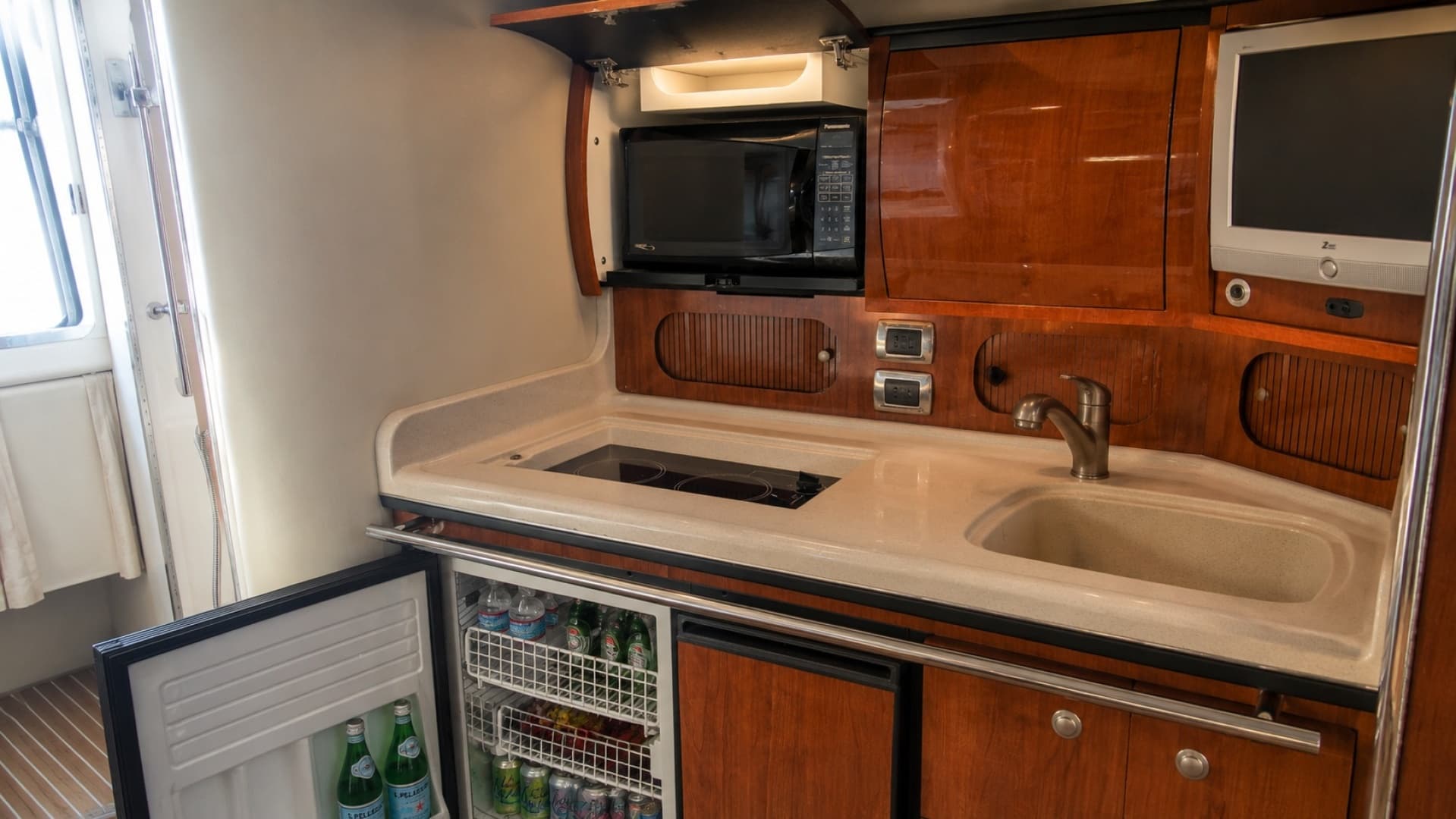 2004 Sea Ray 360 Sundancer