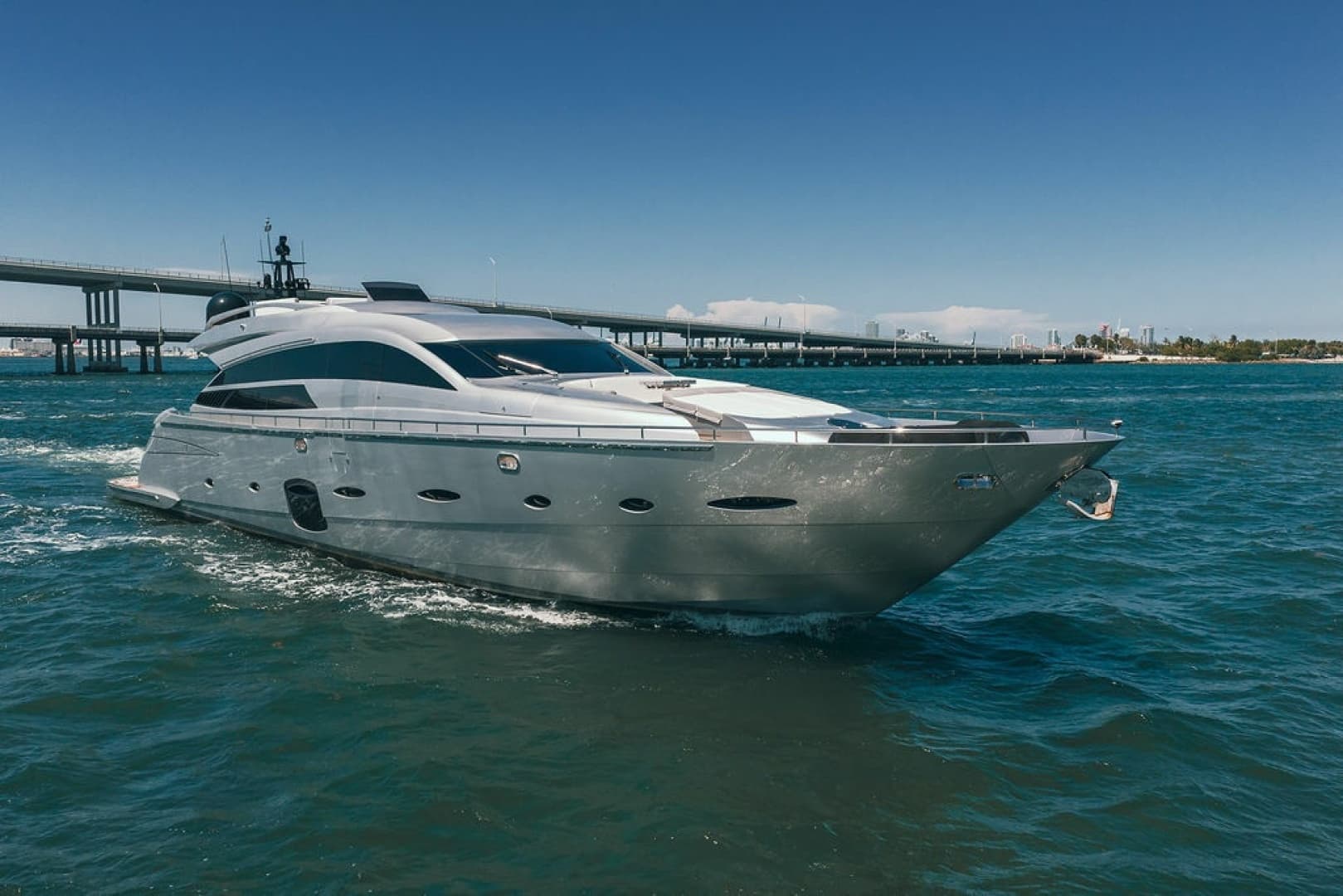 2012 Pershing 92