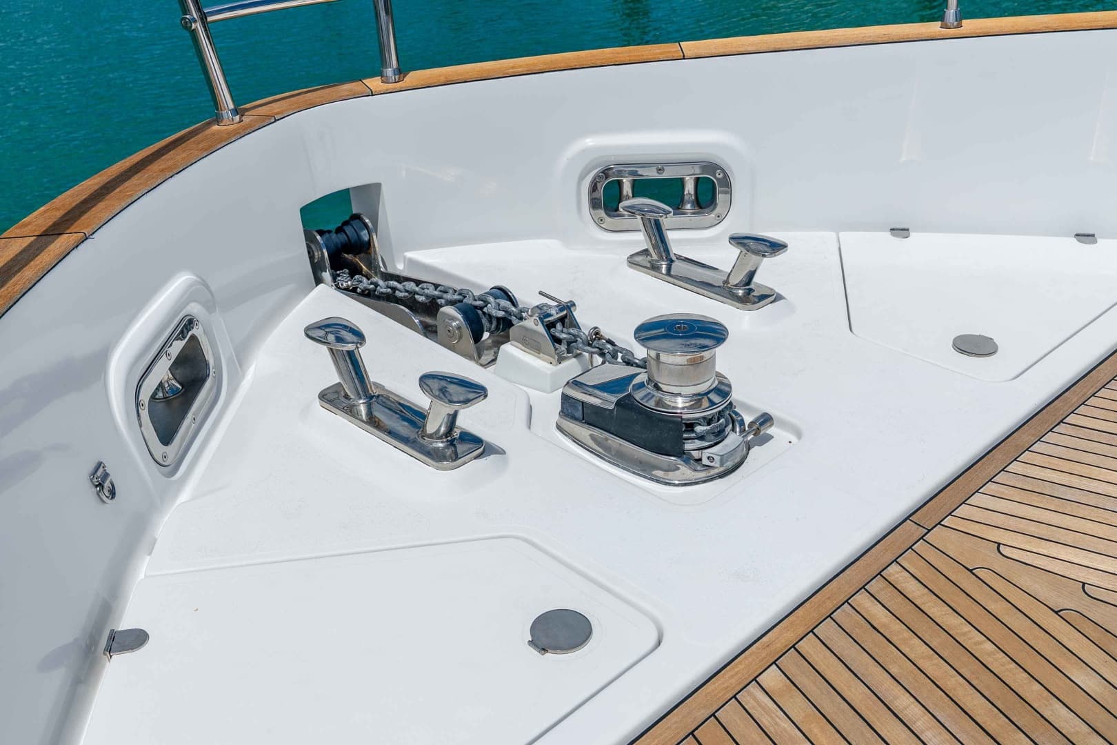 2023 Azimut Magellano 66